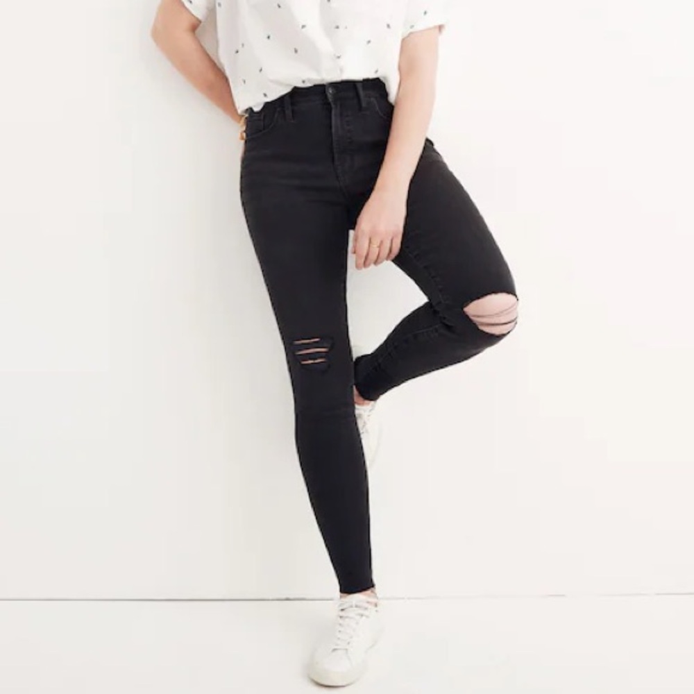 Madewell 9" Mid-Rise Skinny Jeans in Black Sea